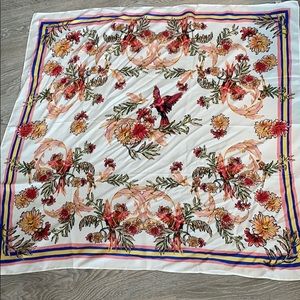 Little Moon ‘The Parrot Square’ scarf